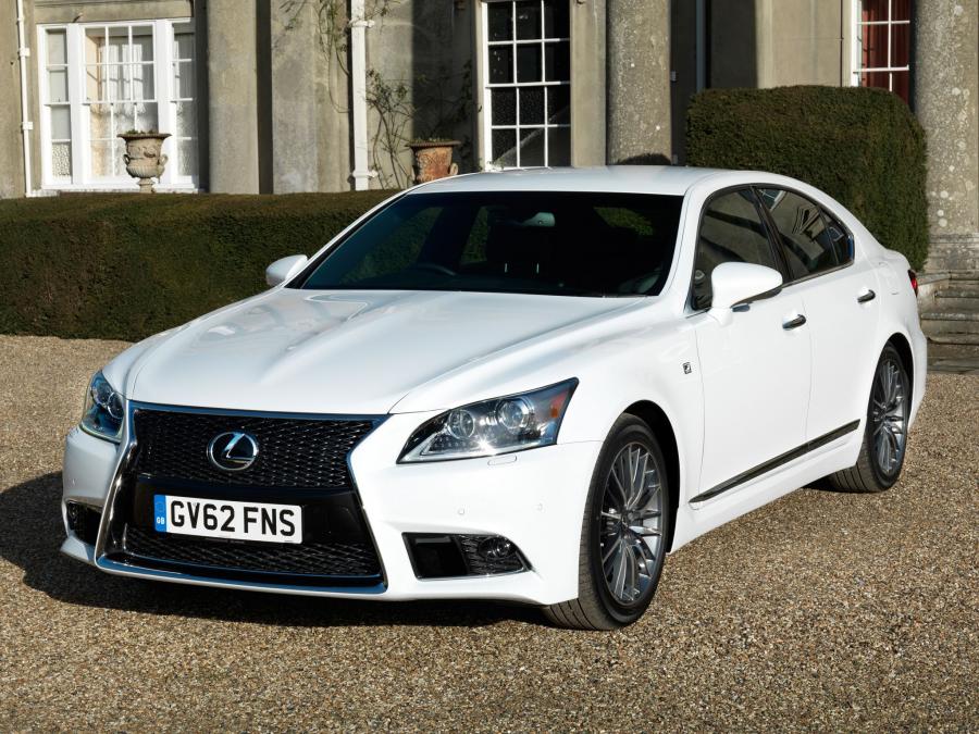  Lexus LS460 F-Sport 2012 года  (UK) (фото 11 из 16)